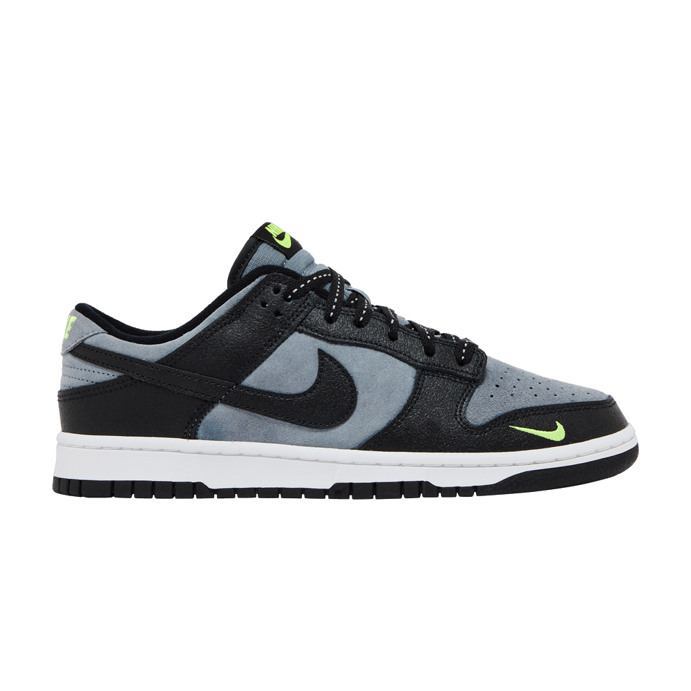dunk-low-black-grey-green-strike-fq2205-001