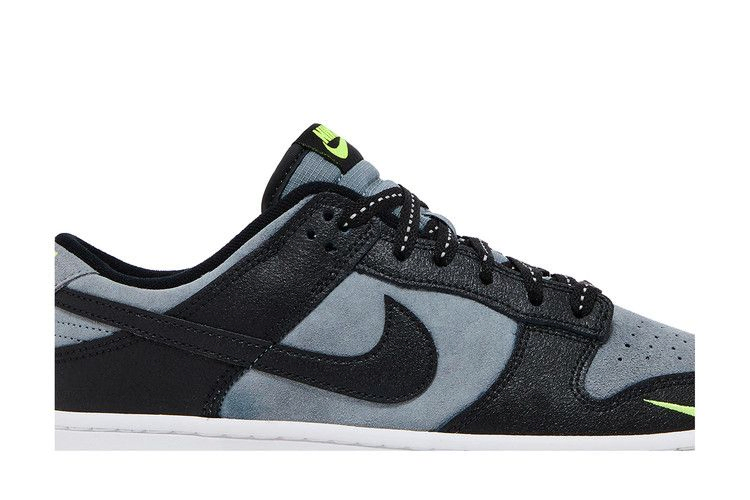 Кроссовки Nike Dunk Low 'Black Grey Green Strike'