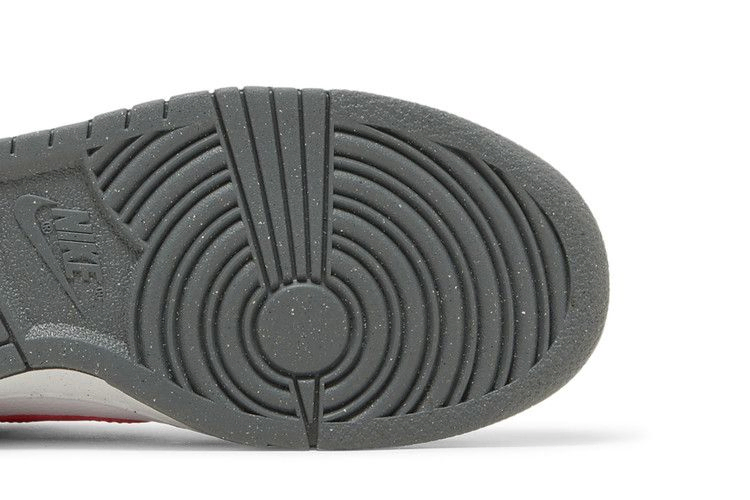 Кроссовки Nike Dunk Low Next Nature GS 'Smoke Grey Light Crimson'