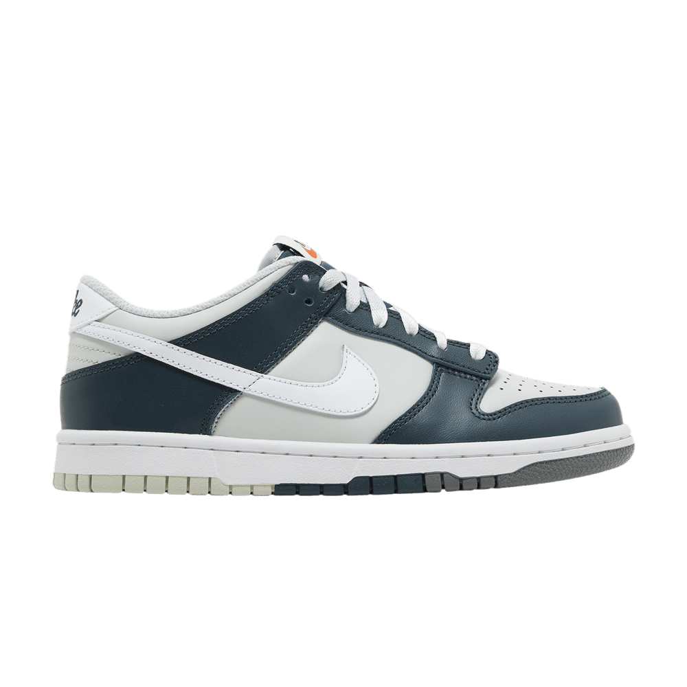 dunk-low-premium-gs-split-deep-jungle-fb9109-300