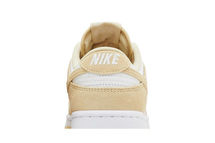 Кроссовки Nike Dunk Low SE 'Team Gold Suede'