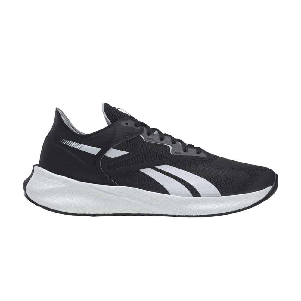 floatride-energy-symmetros-2-black-white-gw7197