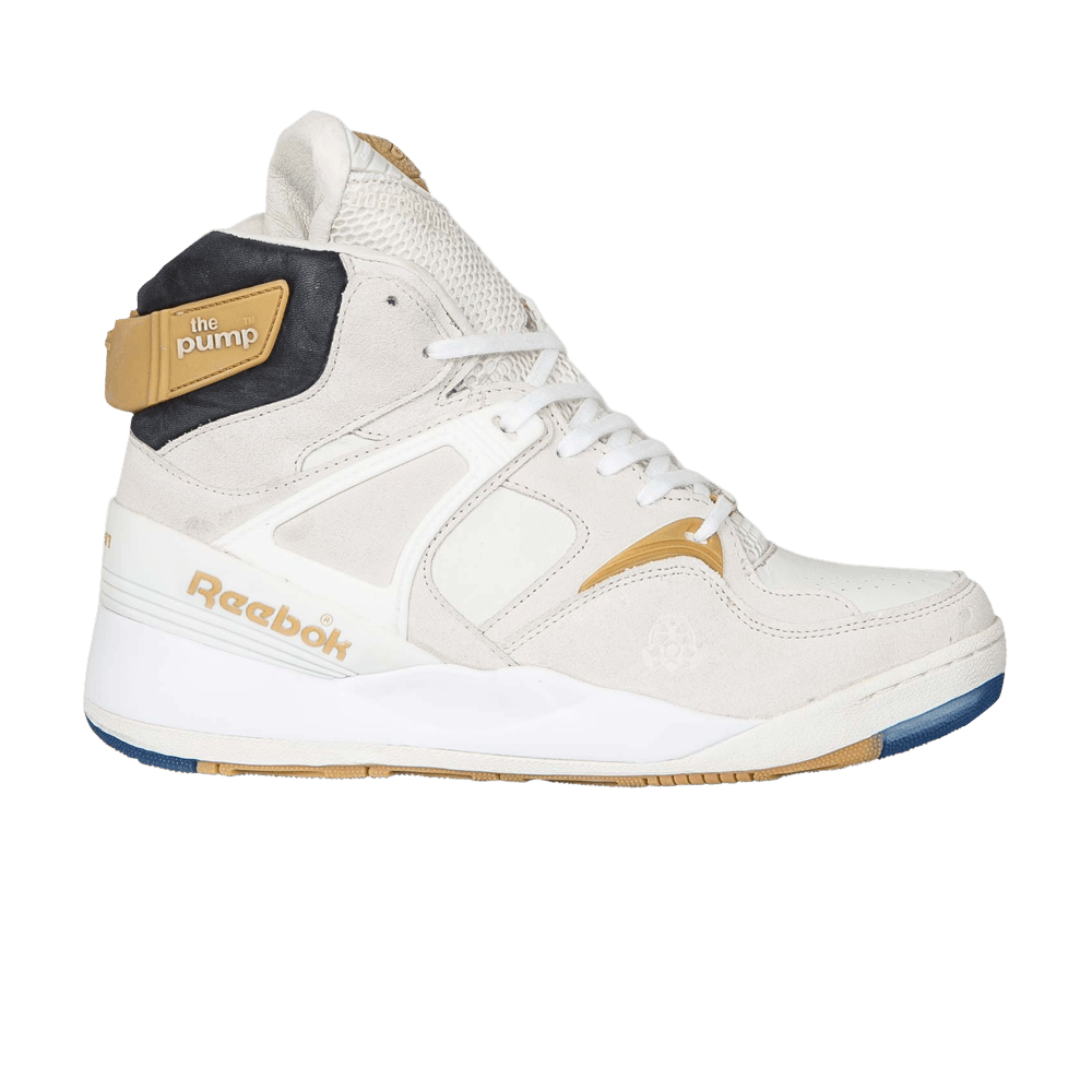 footpatrol-x-the-pump-certified-g-o-a-t-m44766