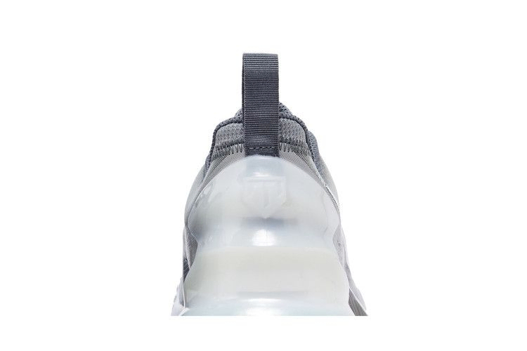 Кроссовки Nike Force Zoom Trout LTD TF 'Light Smoke Grey'