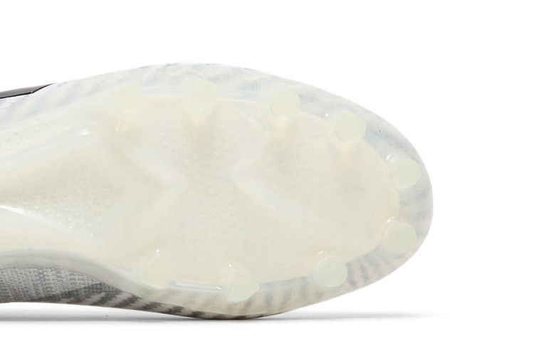 Кроссовки adidas Freak 21 Ultra 'White Black'