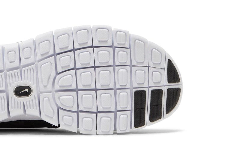 Кроссовки Nike Free Run 2 GS 'Black White'
