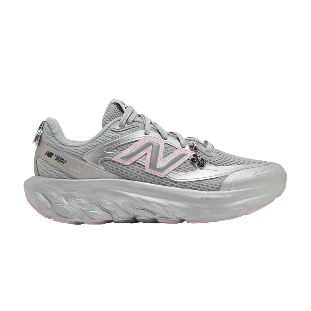 ganni-x-fresh-foam-trainer-silver-metallic-pink-utrnga