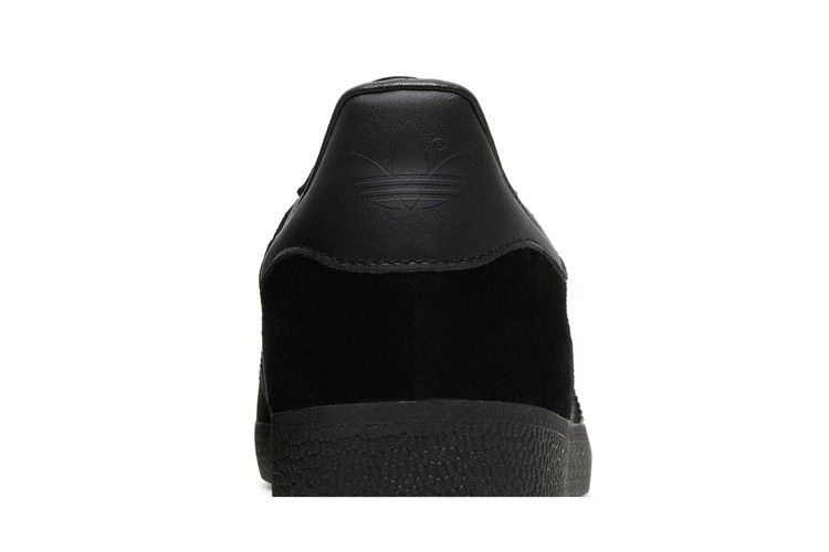 Кроссовки adidas Gazelle 'Triple Black'