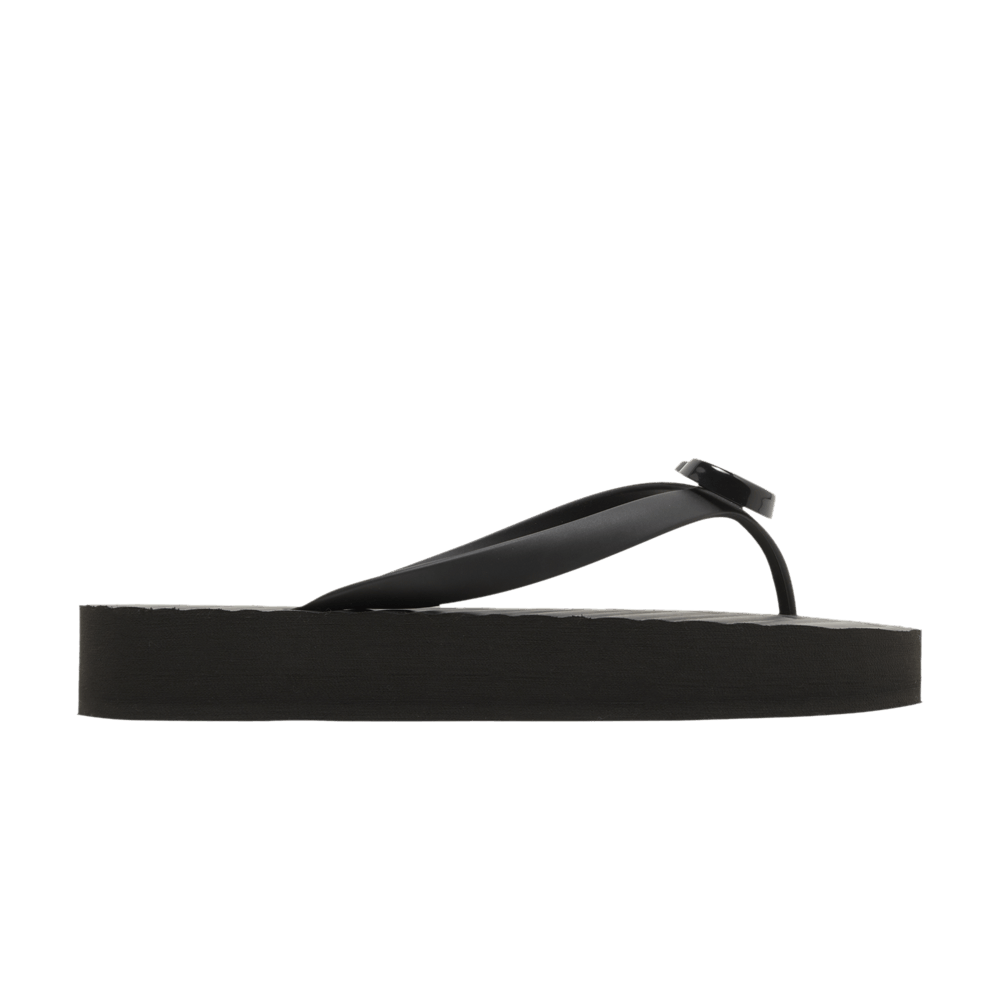 gucci-wmns-chevron-thong-sandal-black-655463-j8710-1000