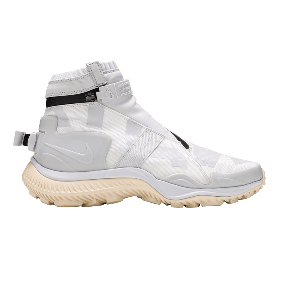 Кроссовки Nike Gyakusou x Gaiter Boot 'Pure Platinum'