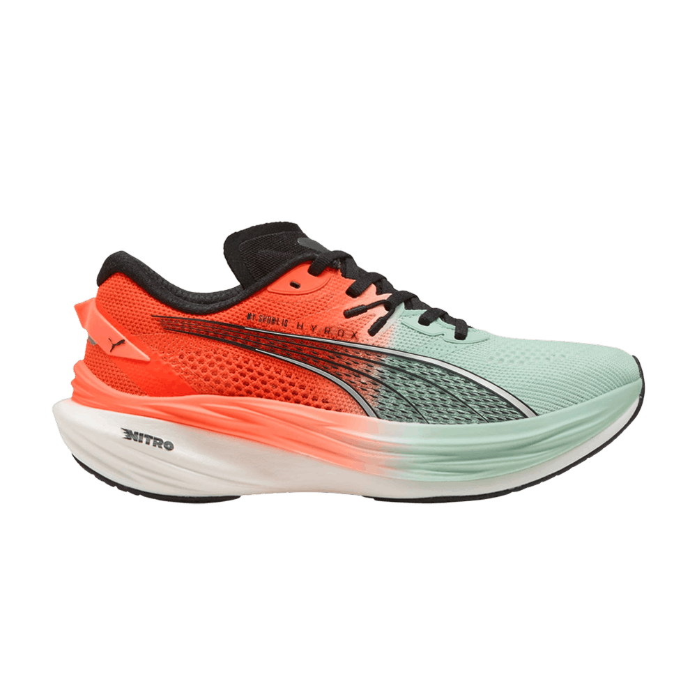 hyrox-x-wmns-deviate-nitro-3-glowing-red-mint-melt-312294-01