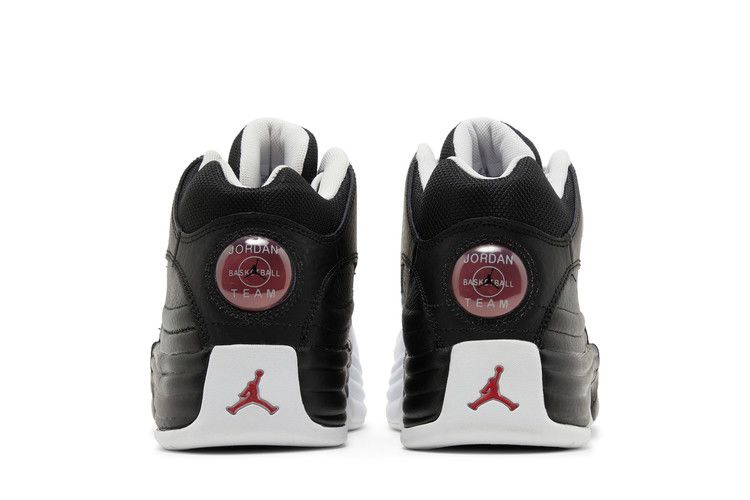 Кроссовки Air Jordan Jumpman Team 1 'Black' 2023