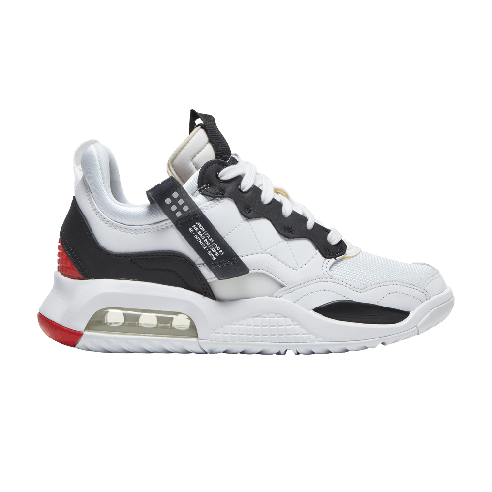 jordan-ma2-light-smoke-grey-university-red-cv8122-106
