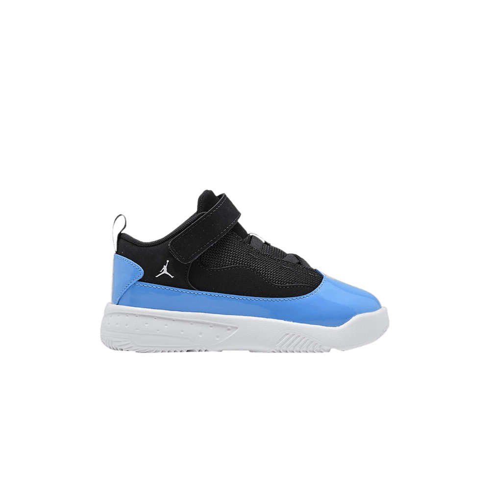 jordan-max-aura-2-td-black-university-blue-cn8096-041