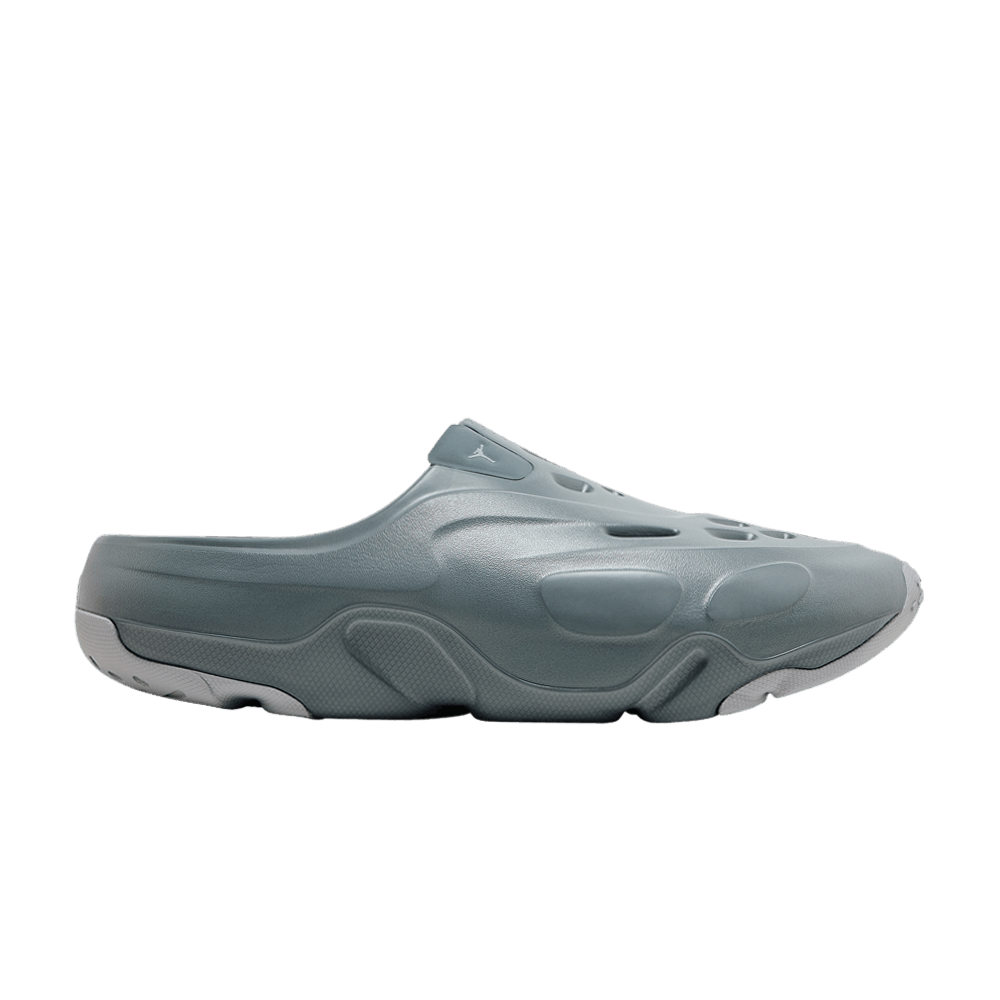 jordan-roam-slide-cool-grey-fq0227-003