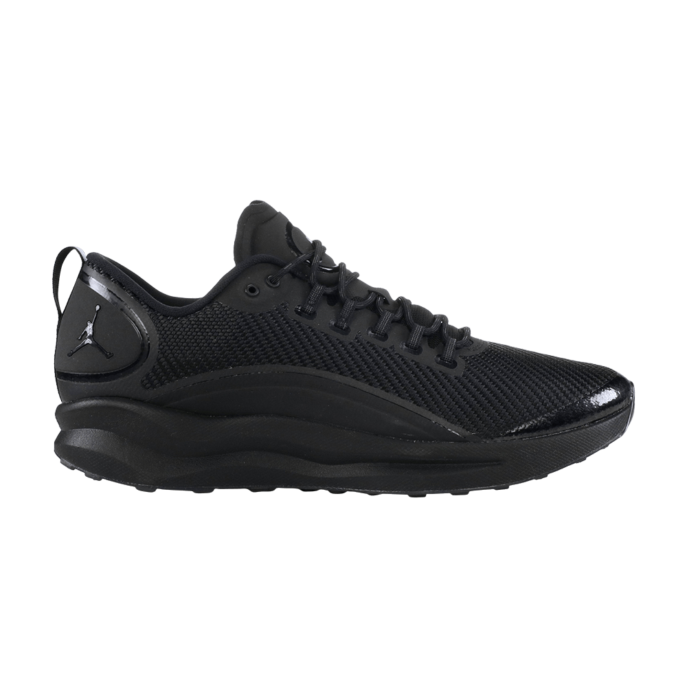 jordan-zoom-tenacity-blackout-ah8111-011