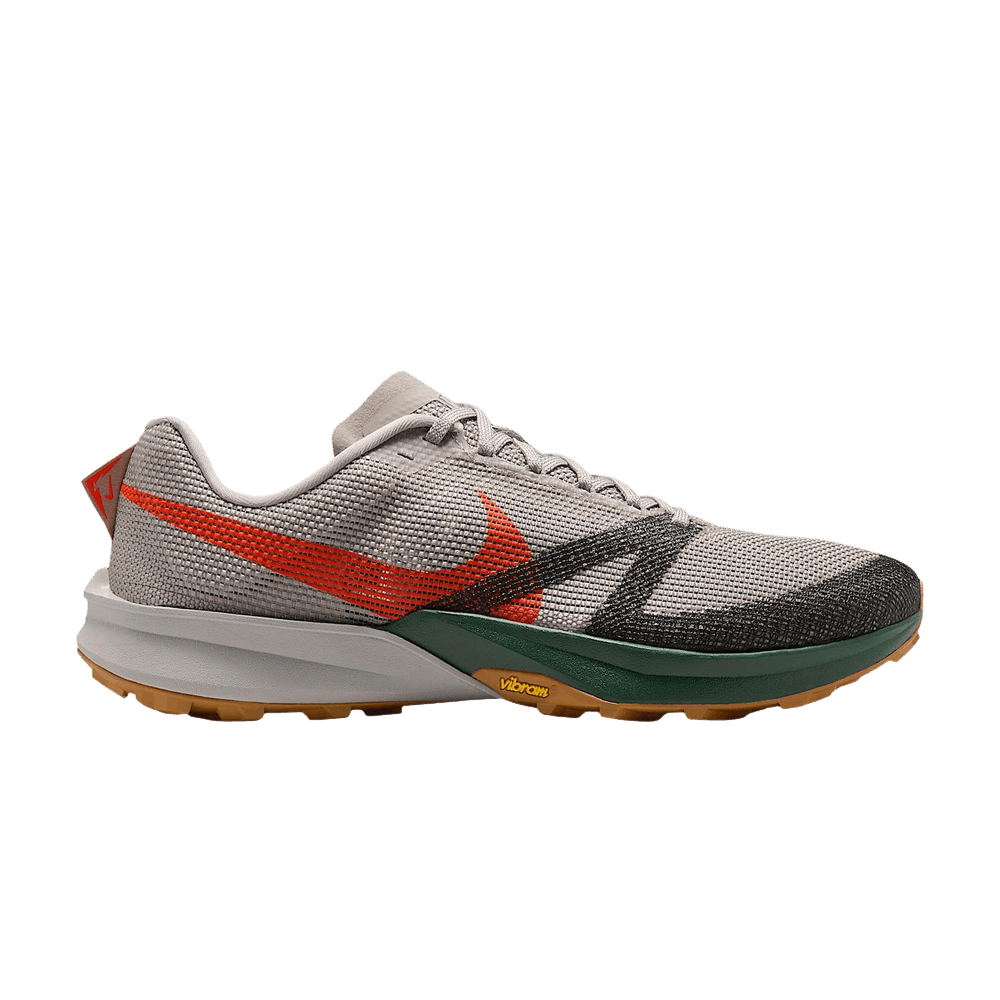 kiger-10-college-grey-bright-crimson-fv3929-003