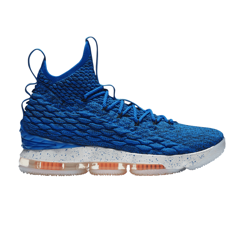 lebron-15-ep-hardwood-classics-ao1754-400