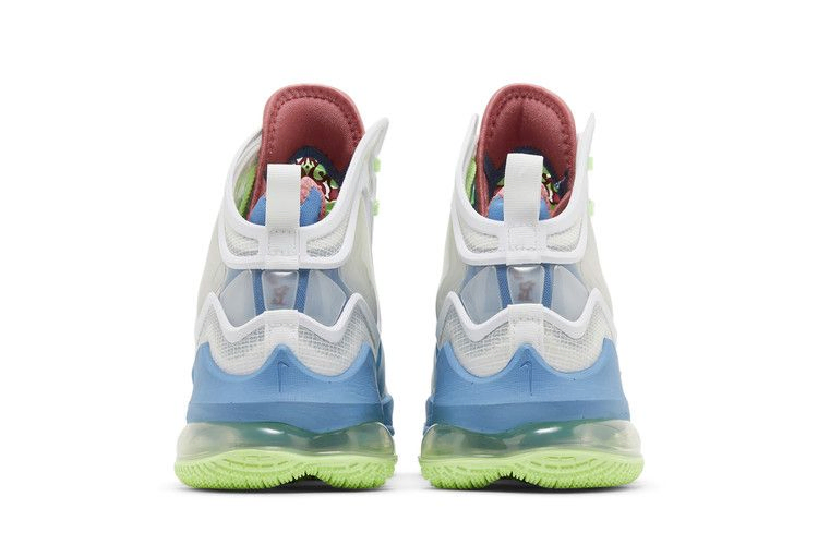 Кроссовки Nike LeBron 19 EP 'Tropical'