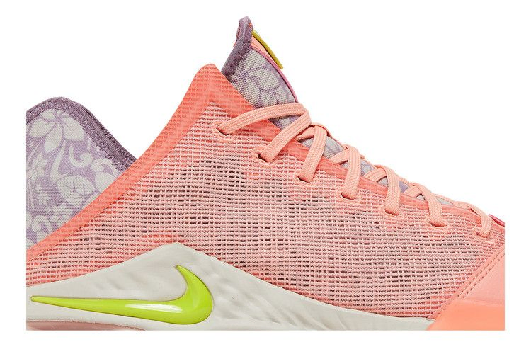 Кроссовки Nike LeBron 19 Low 'Hawaii'