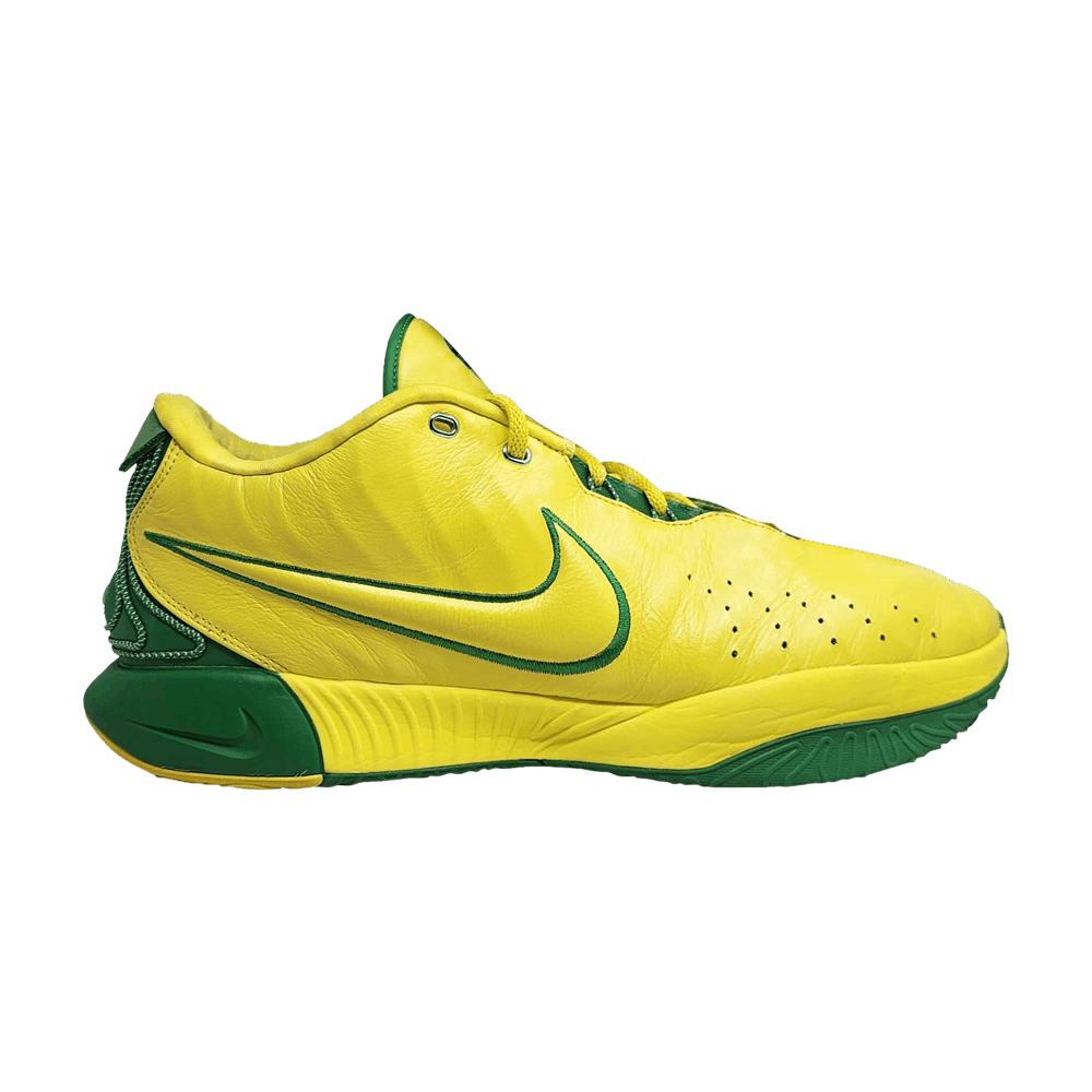 lebron-21-oregon-pe-hf74801-647898-ln2