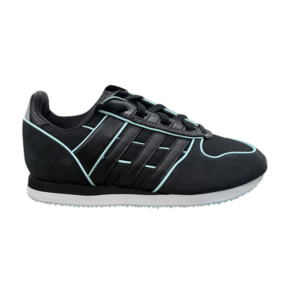 limited-edt-x-eqt-race-walk-f1-night-race-gy5394