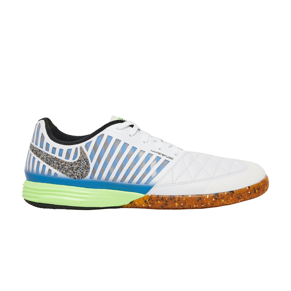 lunar-gato-2-ic-black-light-photo-blue-lime-glow-580456-043