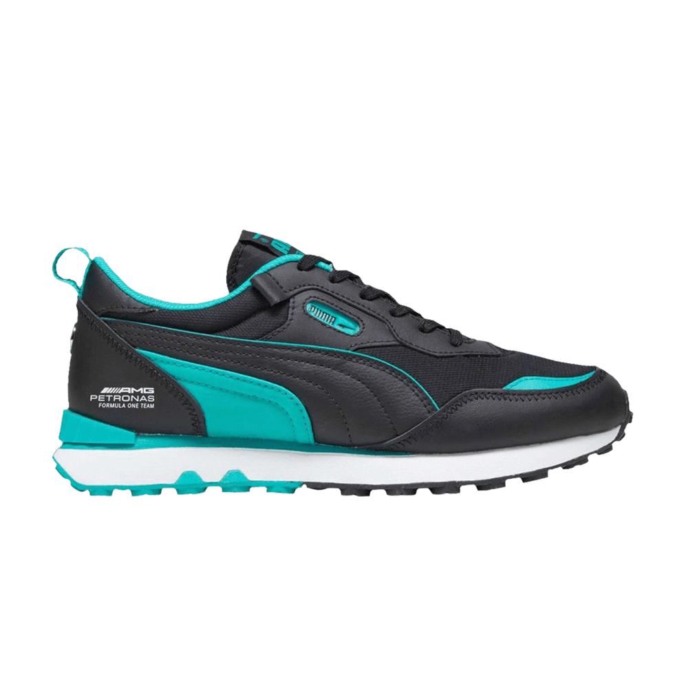 mercedes-amg-petronas-f1-x-rider-fv-black-spectra-green-307918-02