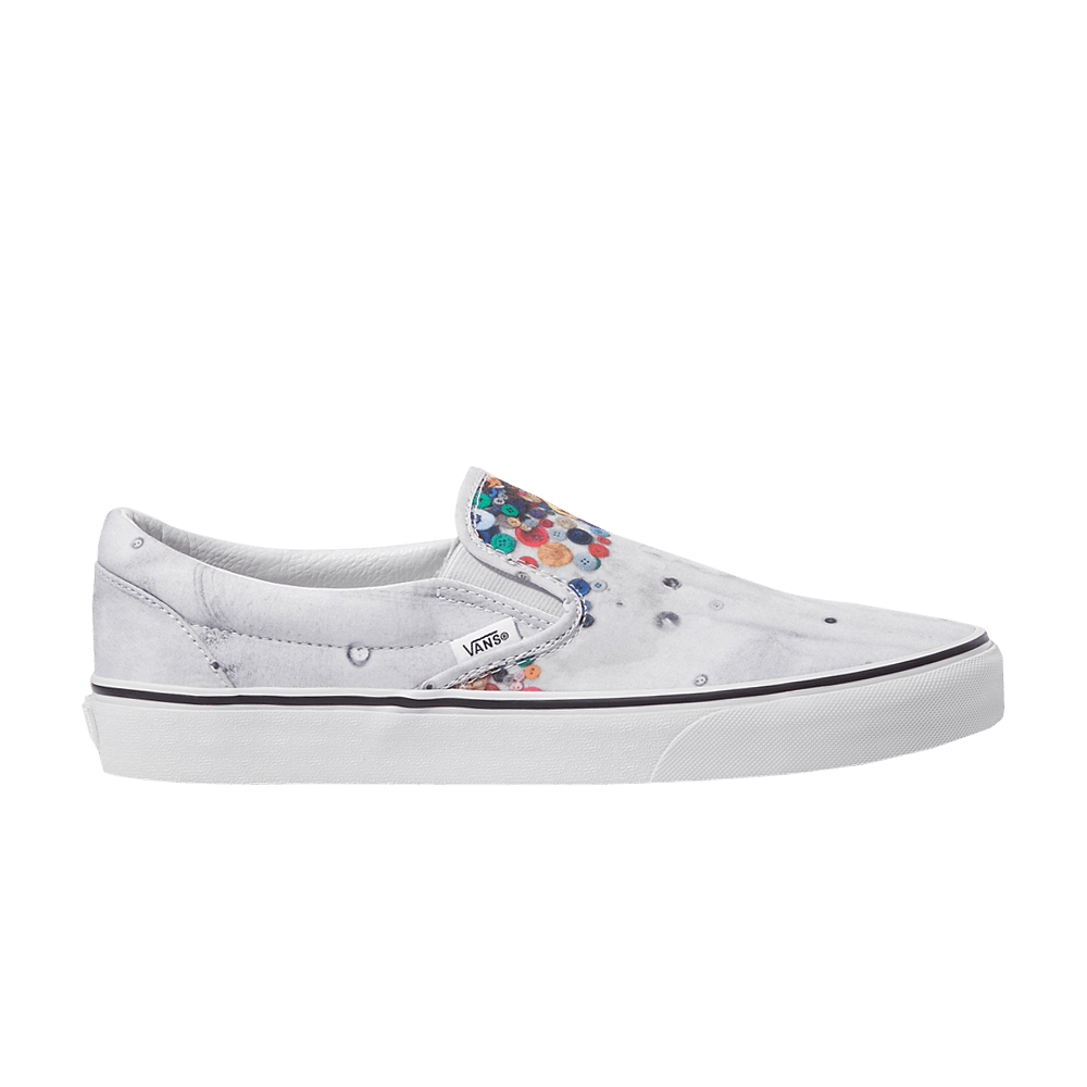 moca-x-classic-slip-on-brenna-youngblood-vn0a5jmh8cq