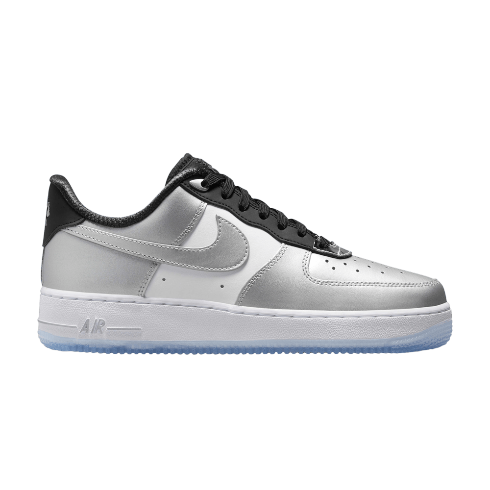 Кроссовки Nike Wmns Air Force 1 07 SE 'Chrome Pack - Metallic Silver'