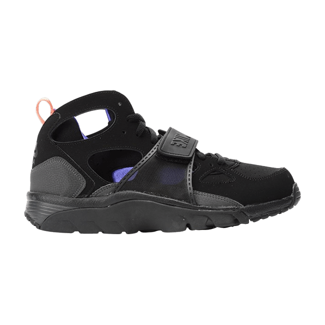 nike-air-flight-huarache-679083-018