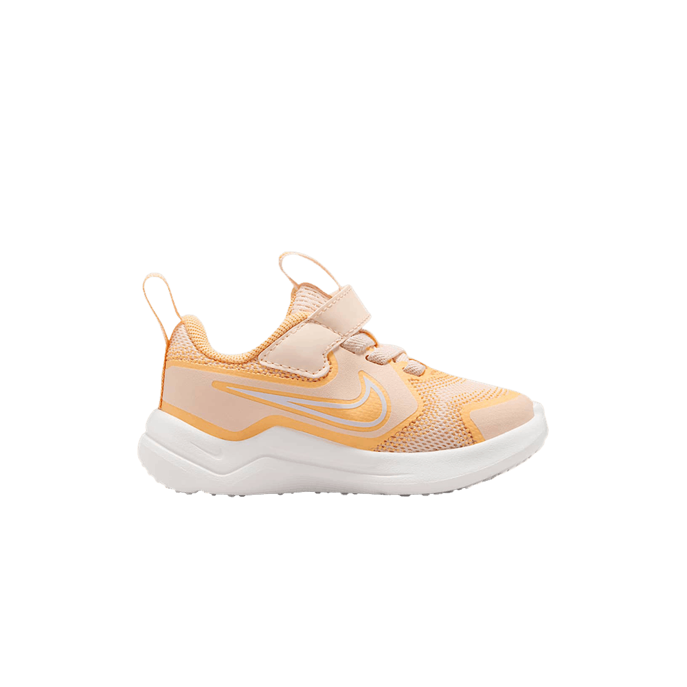 nike-cosmic-runner-td-guava-ice-orange-chalk-hm4401-800