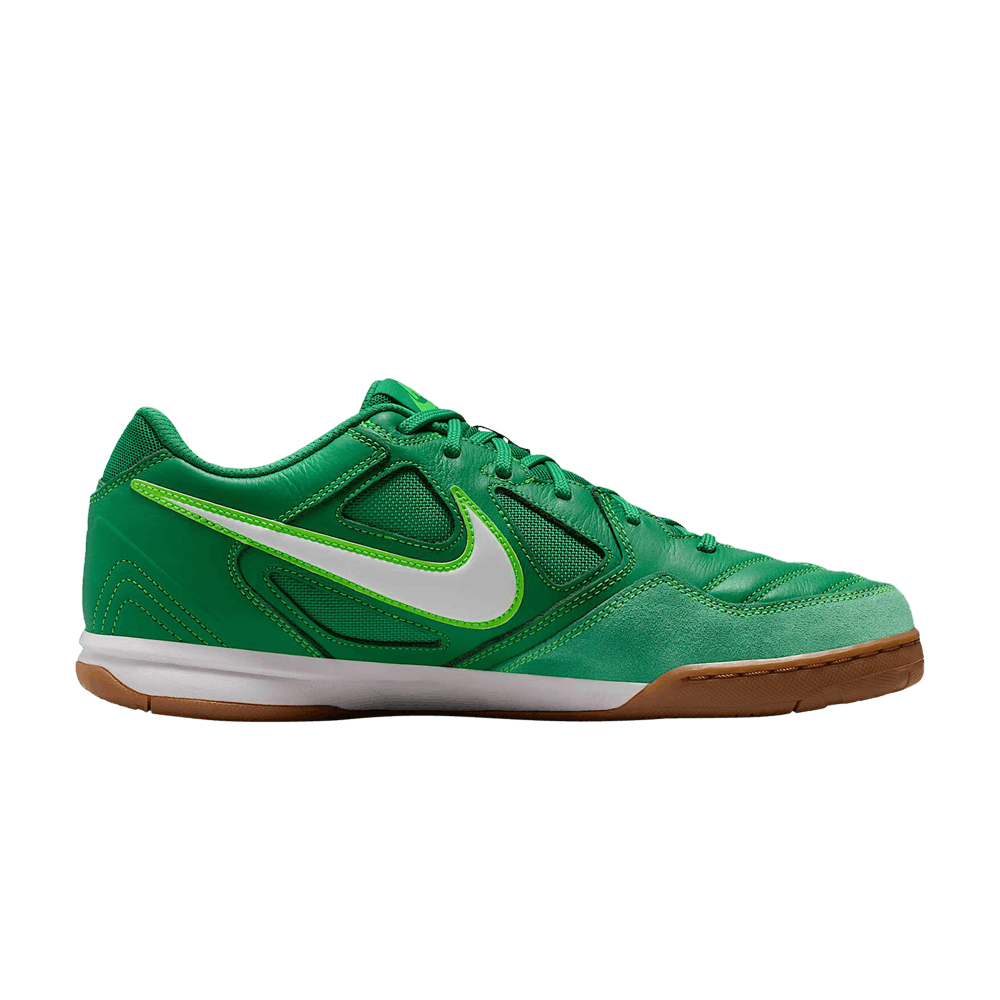 nike-gato-stadium-green-green-strike-hq6019-300