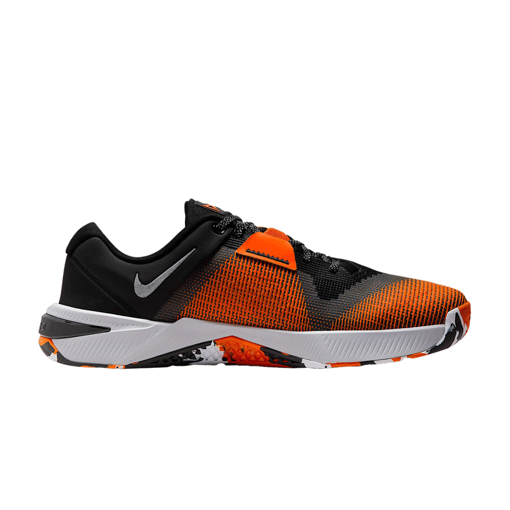 nike-metcon-10-black-safety-orange-hj1875-005