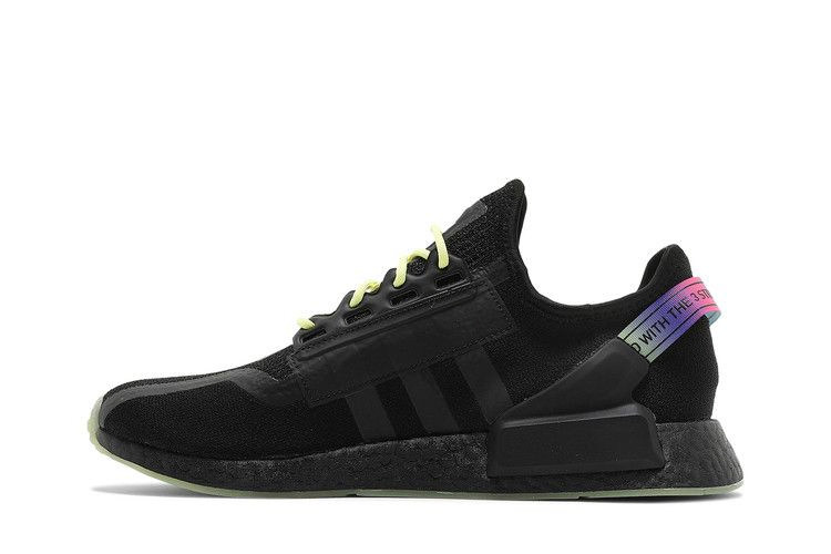 Кроссовки adidas NMD_R1 V2 'Black Sonic Ink'