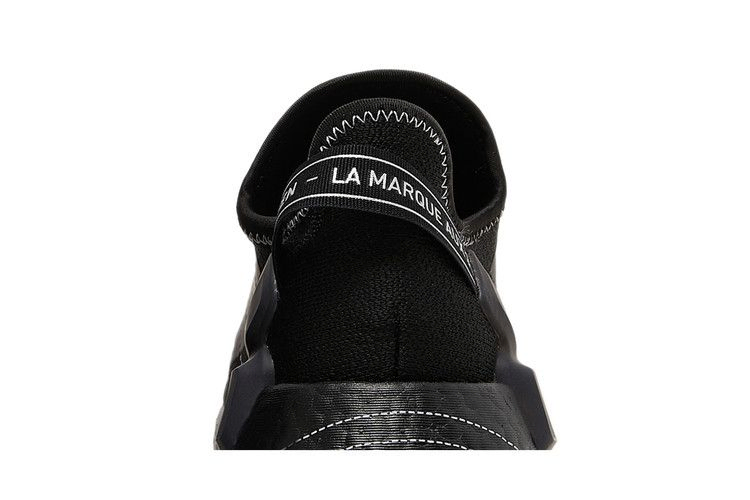 Кроссовки adidas NMD_R1 V2 'Black White'