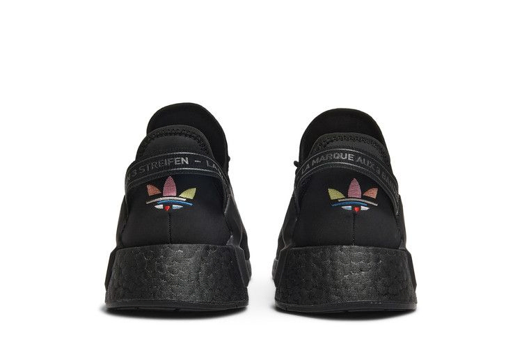 Кроссовки adidas NMD_R1 V2 'Triple Black'