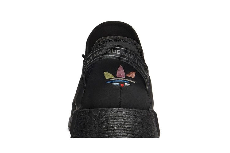 Кроссовки adidas NMD_R1 V2 'Triple Black'