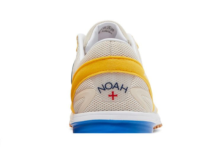 Кроссовки adidas Noah x Lab Race 'Halo Ivory'