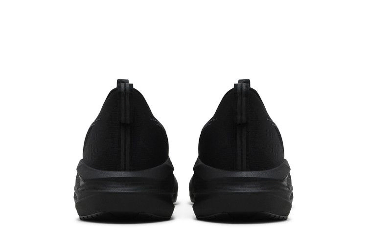 Кроссовки ASICS Novablast 5 'Black Carrier Grey'