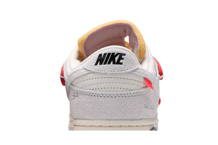 Кроссовки Nike Off-White x Dunk Low 'Lot 33 of 50'
