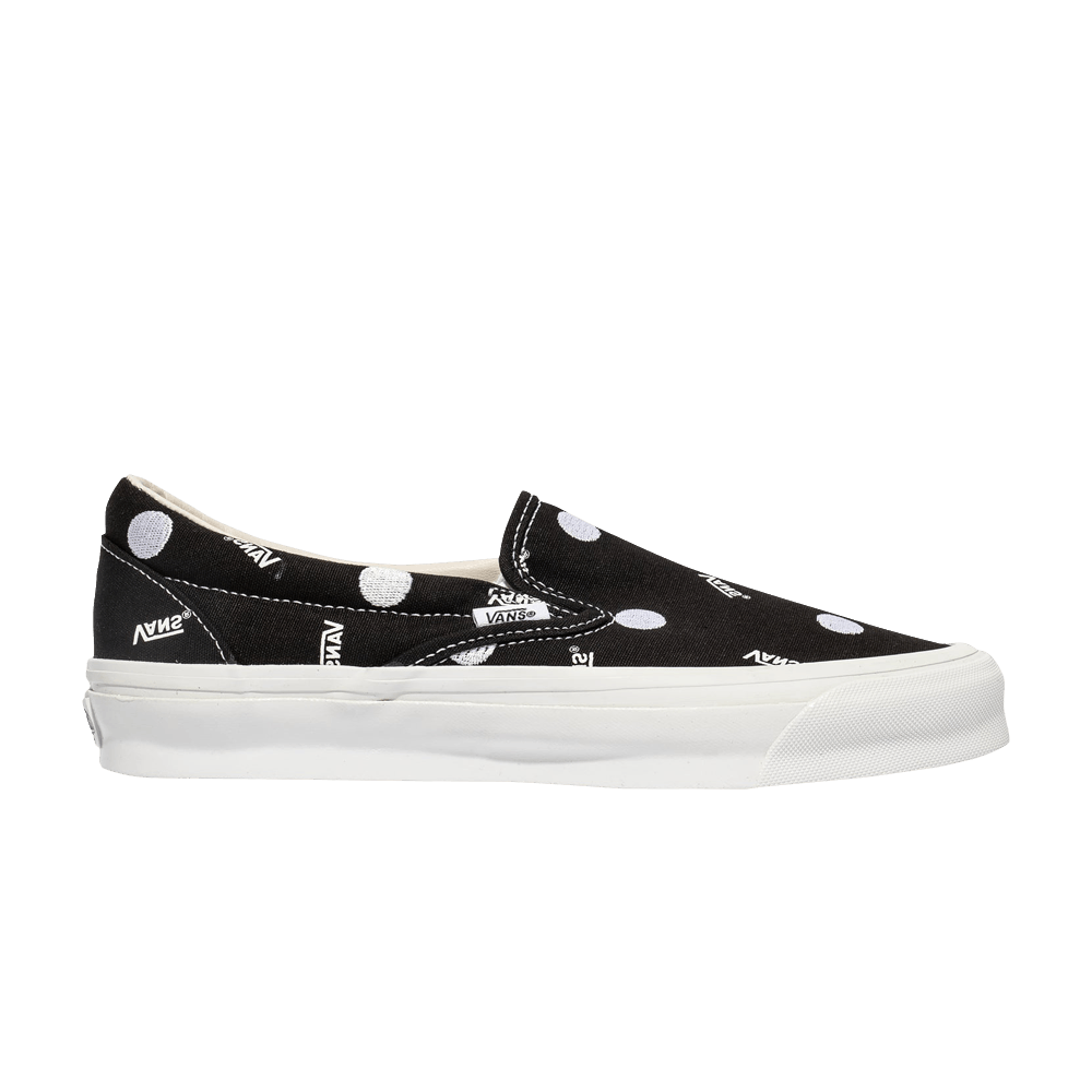 og-classic-slip-on-lx-polka-dot-black-vn0a45jkblk