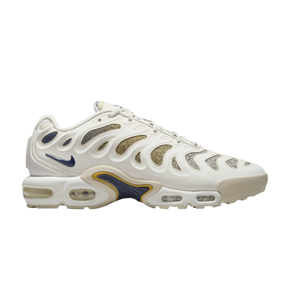 paris-saint-germain-x-air-max-plus-drift-phantom-wheat-gold-fz4748-100