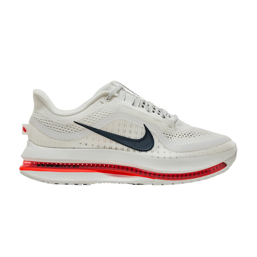 pegasus-premium-summit-white-bright-crimson-hq2592-101