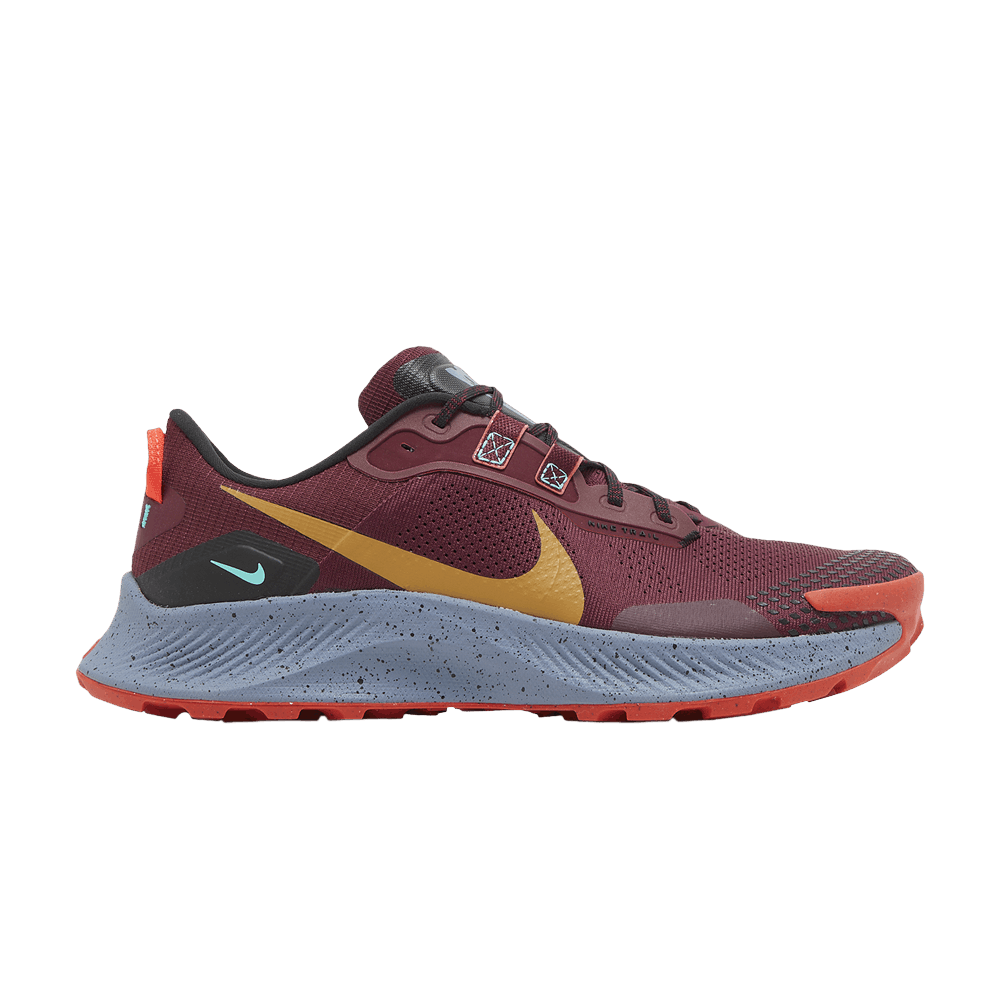 pegasus-trail-3-dark-beetroot-da8697-600