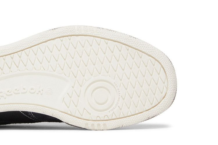 Кроссовки Reebok Pleasures x Club C 85 'Black Chalk'