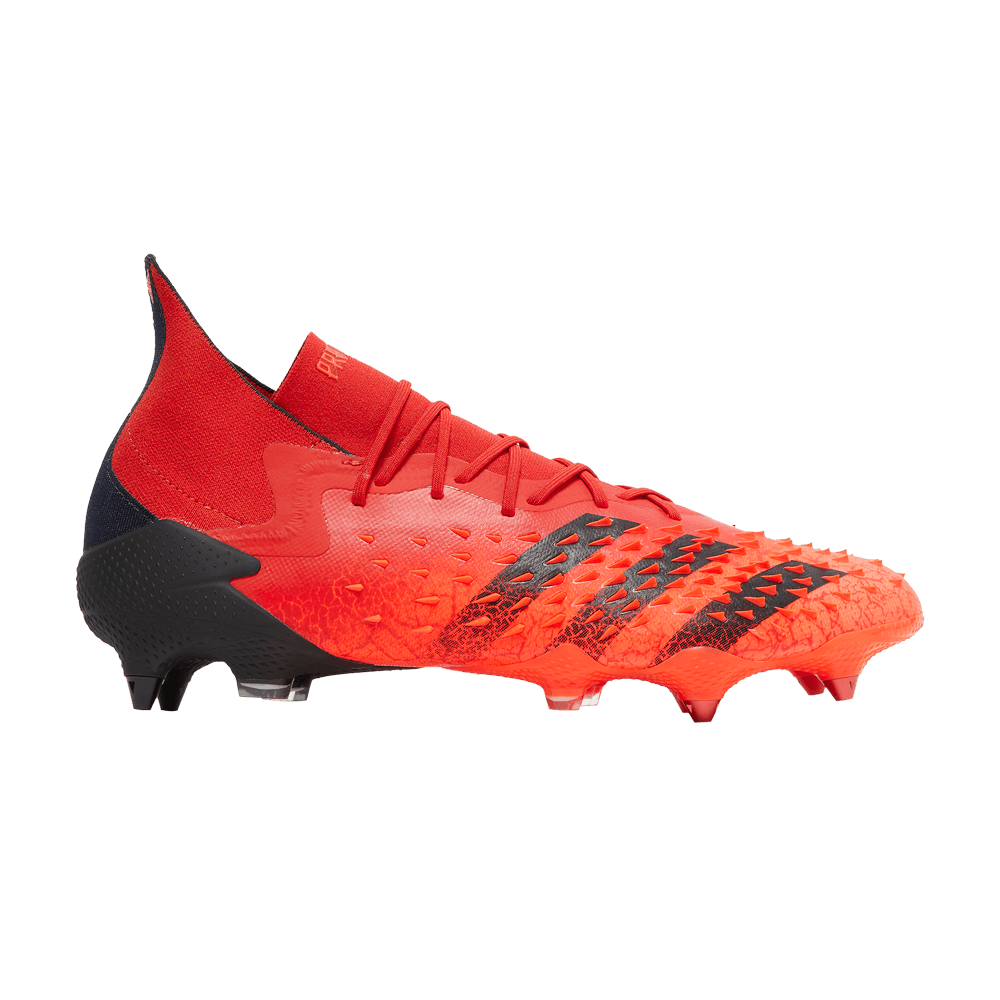 predator-freak-1-sg-demonscale-solar-red-fy6269