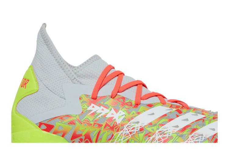 Кроссовки adidas Predator Freak.2 FG 'Demonskin - Numbersup'