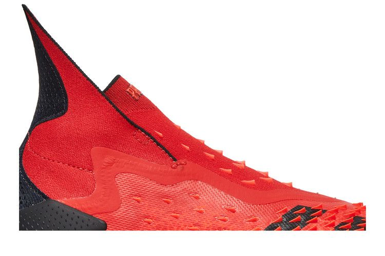 Кроссовки adidas Predator Freak+ FG 'Demonskin - Solar Red'