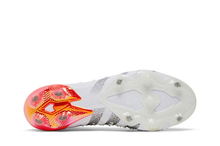 Кроссовки adidas Predator Freak+ FG 'Demonskin - White Solar Red'
